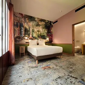 4* Otel Relais Monceau